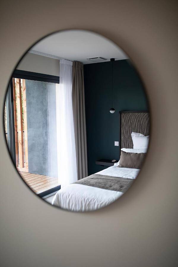 Gîte pour 2 personnes, avec vue ainsi que jardin et piscine à Saint-Médard - 4