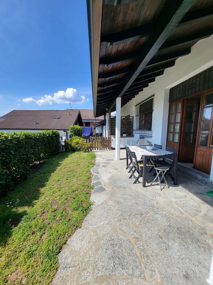 Ferienhaus für 3 Personen, mit Garten in Comune di Verbania