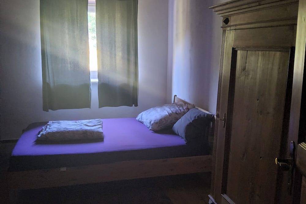 Ganze Wohnung, Grosse, ruhige Ferienwohnung mit Garten, Vollküche, Glasfaser Wlan und Parkplatz in Thomasburg, Nordheide