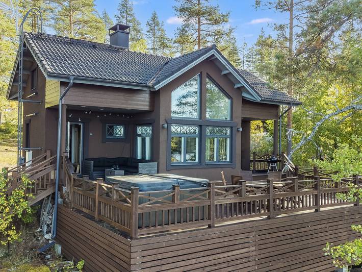 Ferienhaus für 4 Personen, mit Sauna und Seeblick sowie Terrasse - 1
