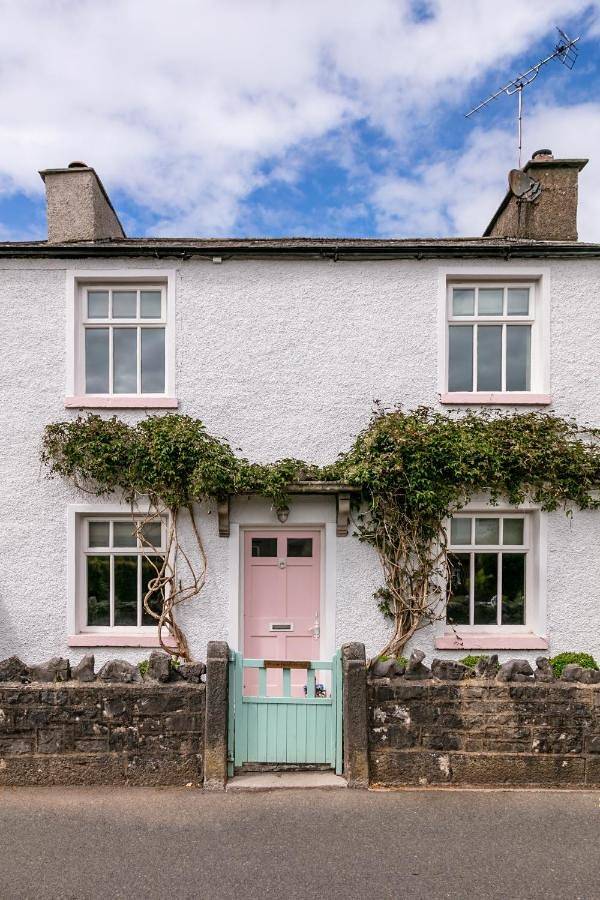 One-Bedroom Cottage in Cartmel, Lake District