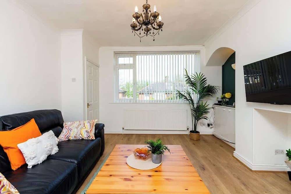 Stylish Comfort: 2Br Home in the heart of Wigan in Wigan, Greater Manchester