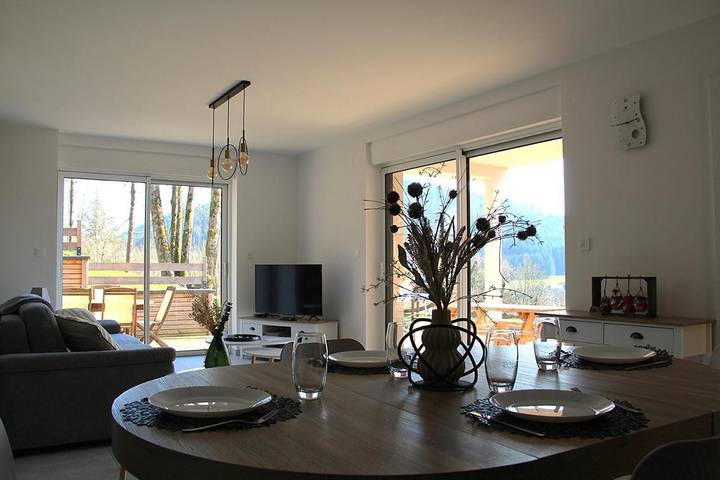 Location de vacances pour 6 personnes, avec vue et jardin à Colroy-la-Roche - 4