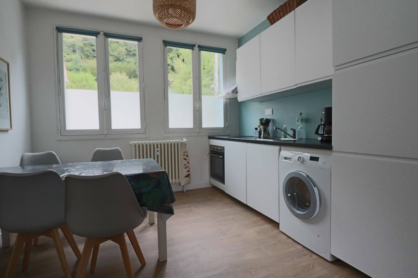 Ganze Wohnung, Appartement 'Les Agapanthes' mit Bergblick und Wlan in La Bourboule, Regionaler Naturpark Volcans d'Auvergne