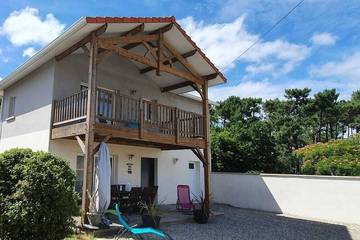 Gîte pour 6 personnes, avec jardin dans Port de la Hume