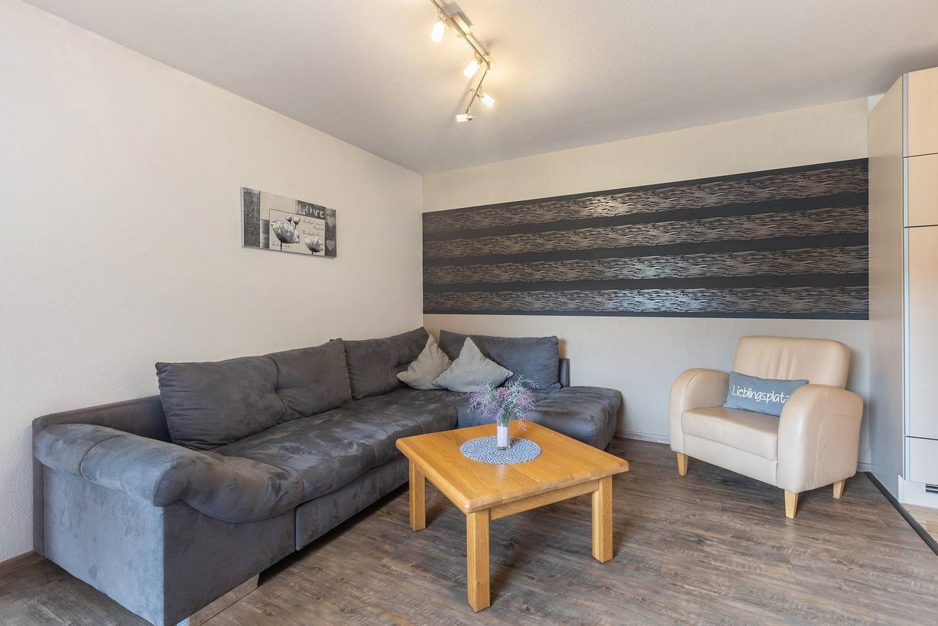 Apartamento inteiro, Apartamento Sauerland – Oásis com terraço privado, jardim e Wi-Fi in Medebach, Hochsauerlandkreis