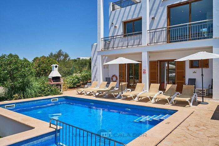 Villa „Cala Dia“ mit privatem Pool, Wlan und Klimaanlage in Cala d'Or, Santanyí