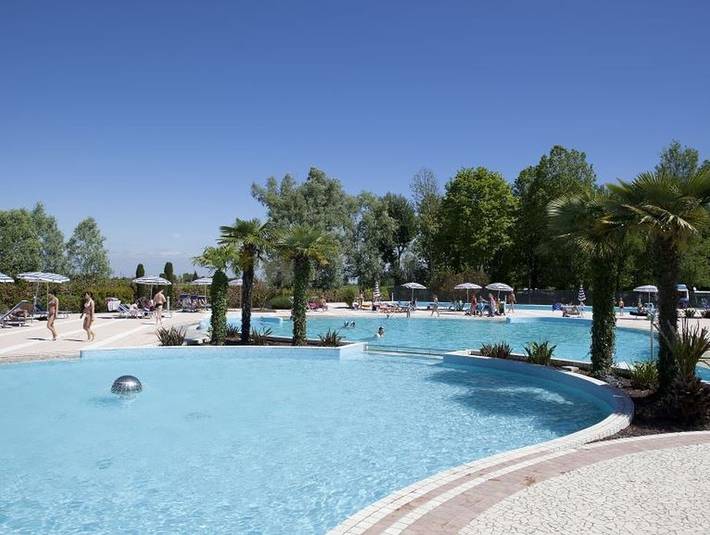 Dom dla 7 osób, z Basen dla dzieci i Basen w Caorle