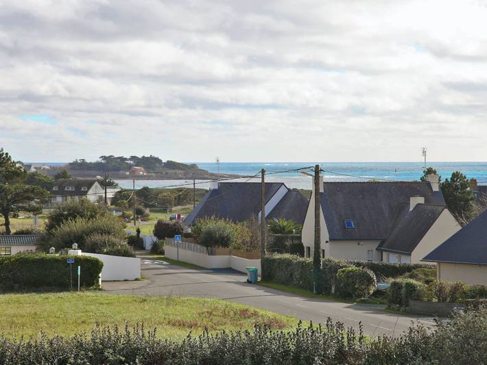 Location de vacances pour 8 personnes, avec Terrasse et Jardin dans Plage Du Steir Penmarc H