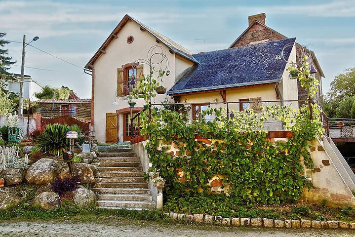 Cottage pour 4 personnes, avec jardin à Chavagnes-en-Paillers