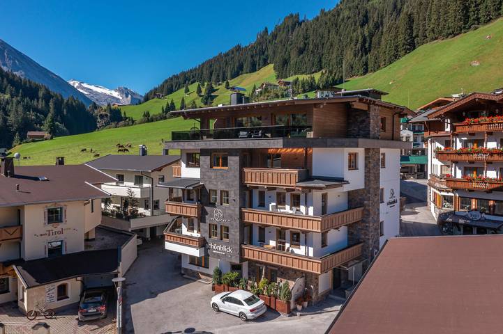 Ferienwohnung für 5 Personen, mit Balkon und Terrasse sowie Sauna in Hintertux