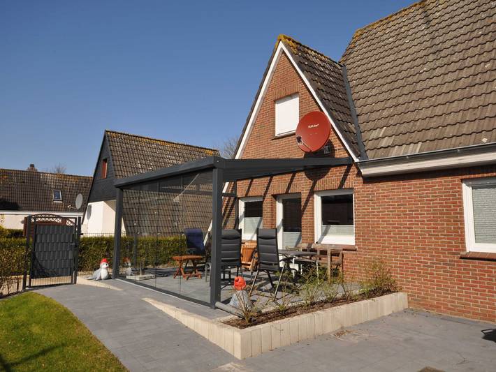 Ferienhaus für 7 Personen, mit Terrasse und Garten in Harlesiel