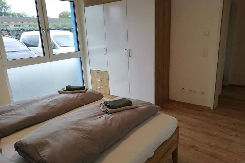 Ganze Wohnung, Gemütliche Ferienwohnung (80qm) für bis zu 4 Personen in Lanzenkirchen, Wiener Alpen