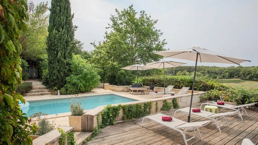 Maison de vacances pour 2 personnes, avec terrasse et piscine