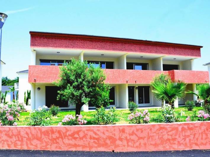 Appartamento vacanze per 4 persone, con piscina e balcone - 1
