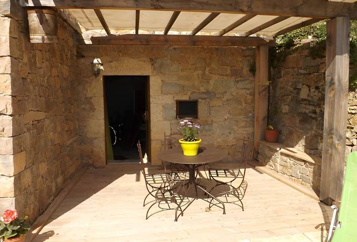Gîte pour 3 personnes, avec terrasse, animaux acceptés dans les Gorges du Tarn - 3
