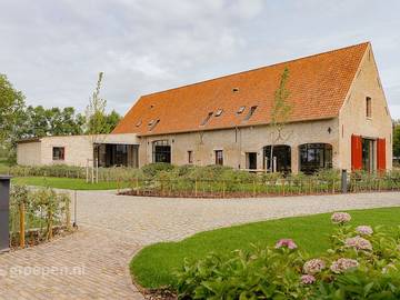 Ferienhaus für 22 Personen, mit Balkon/Terrasse und Terrasse in Damme (Belgien)