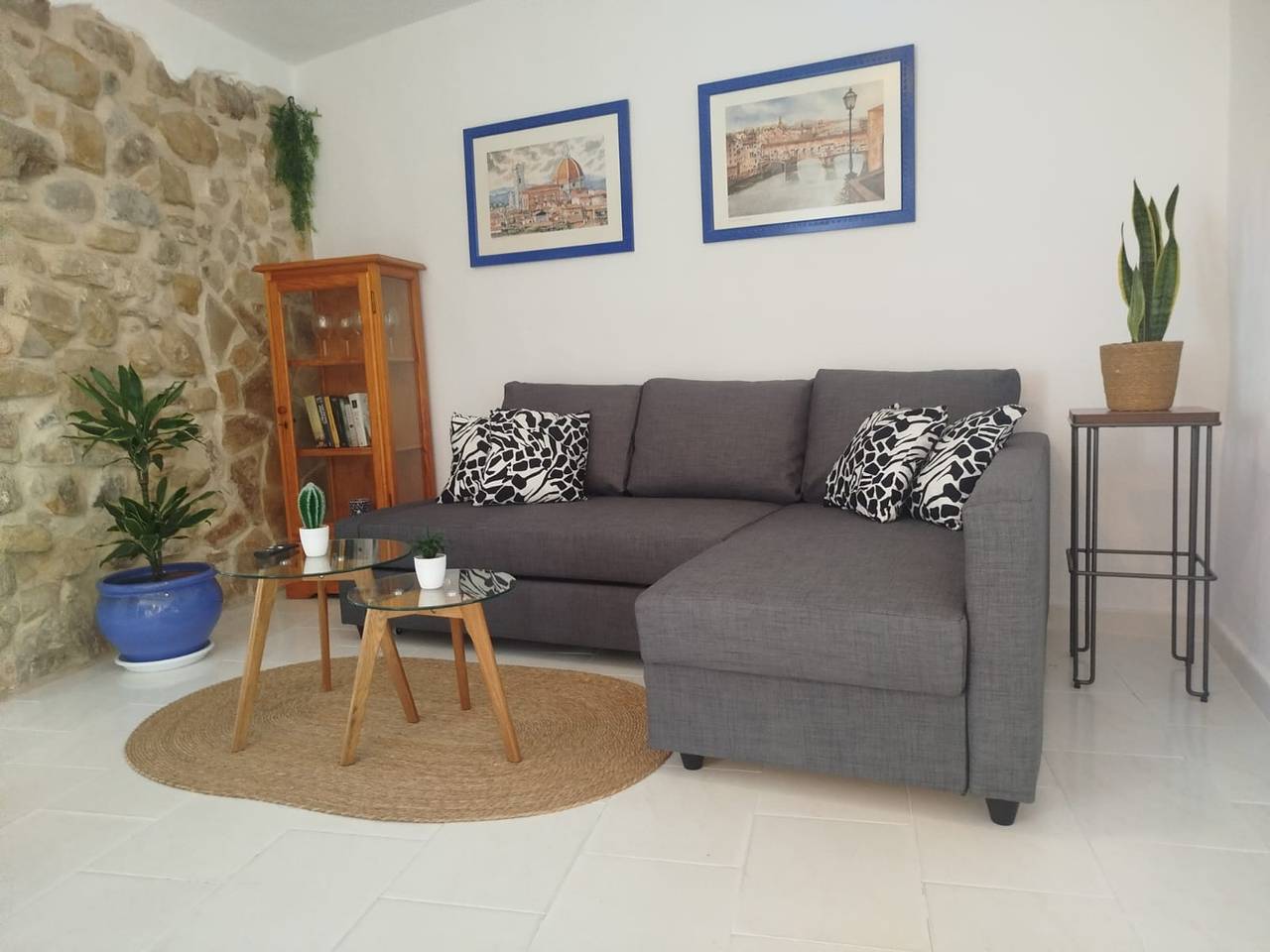 Finca 'El Rincón De Hugo' mit Bergblick, privater Terrasse und Balkon in Alcalá de los Gazules, Los Alcornocales
