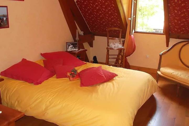 Location de vacances pour 4 personnes, avec piscine à Sarliac-sur-l'Isle - 2