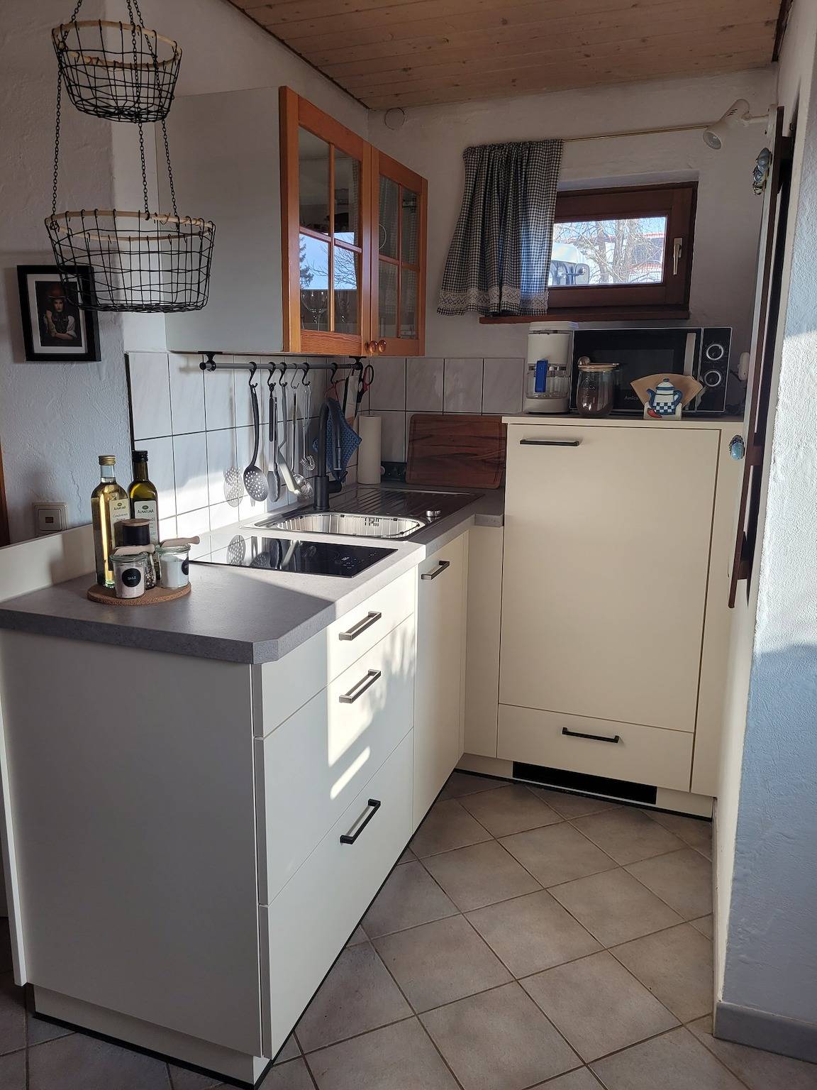 Ganze Ferienwohnung, Blick in den Garten - Ferienwohnung Blick in den Garten, max. 2 Personen, keine Haustiere in Bonndorf im Schwarzwald, Südschwarzwald