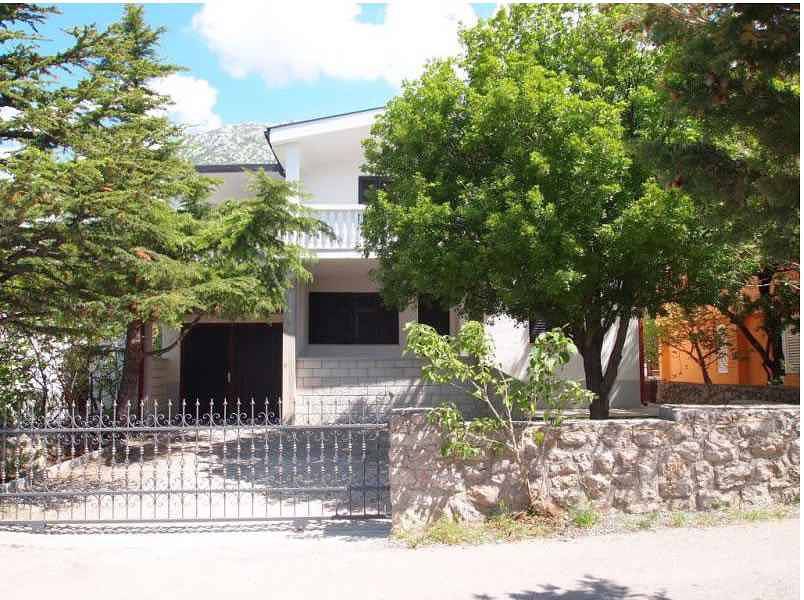 Ganze Ferienwohnung, Ferienwohnung mit Meerblick in Cesarica, Naturpark Velebit