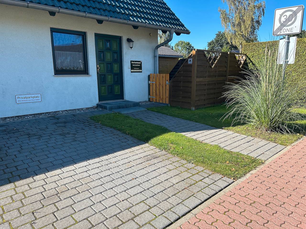 Ferienhaus 'Darß-Fischland' mit Gemeinschaftsterrasse, Gemeinschaftsgarten und Wlan in Dändorf, Dierhagen