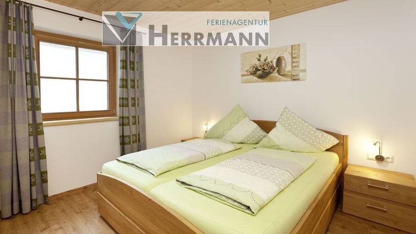 Ferienwohnung für 2 Personen, mit Ausblick und Garten bei Neuschwanstein