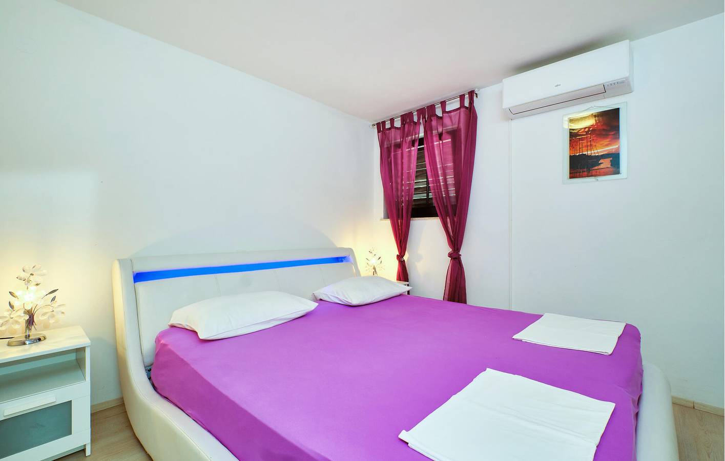 Ganze Ferienwohnung, Gemütliche Ferienwohnung mit Terrasse, 200 m vom Strand entfernt und mit Parkplatz in Mali Lošinj, Aratore