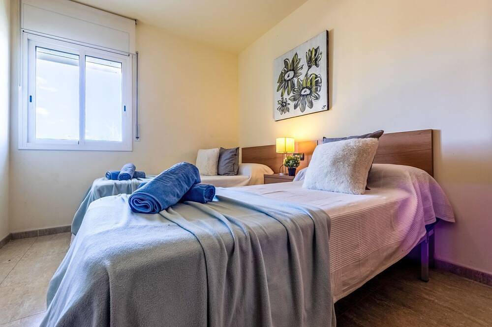 Entire apartment, Golden Beach in Sant Carles de la Ràpita, Costa Dorada