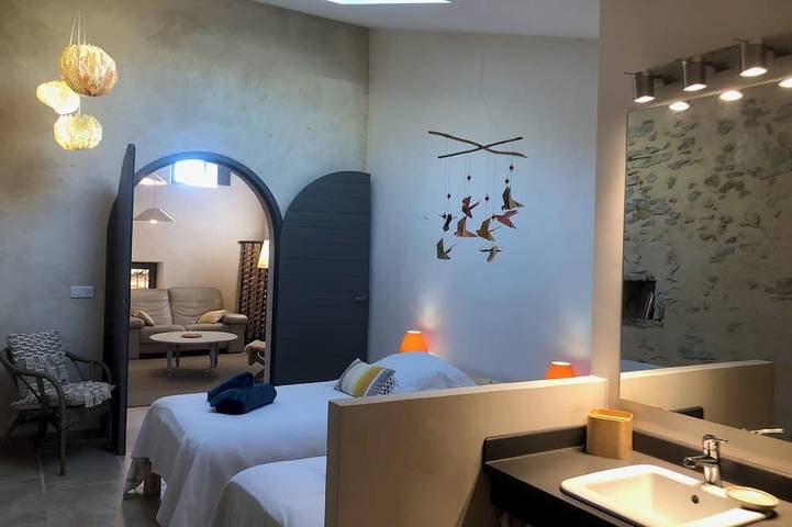 Location de vacances pour 6 personnes, avec terrasse, animaux acceptés à Vallabrix - 3