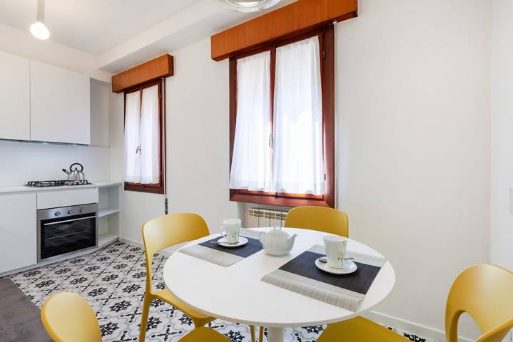 Ganze Wohnung, Ferienwohnung für 2 Personen mit Balkon/Terrasse in Lido di Venezia, Venedig