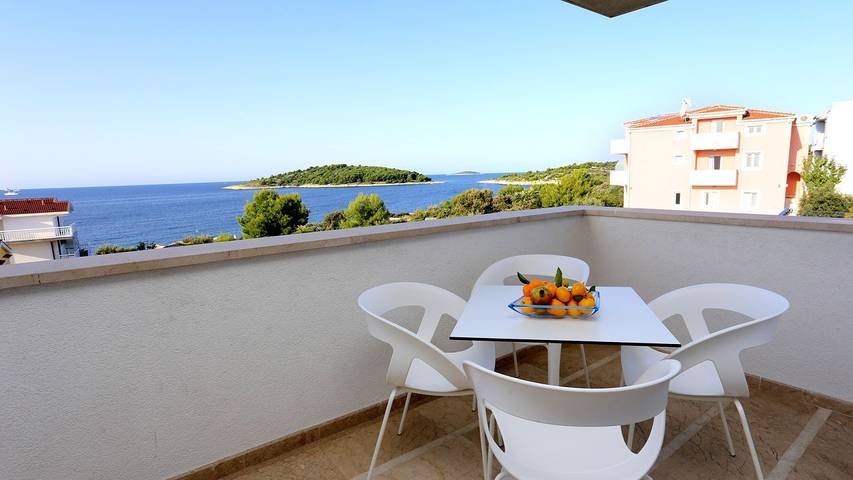 Ferienwohnung für 6 Personen, mit Terrasse