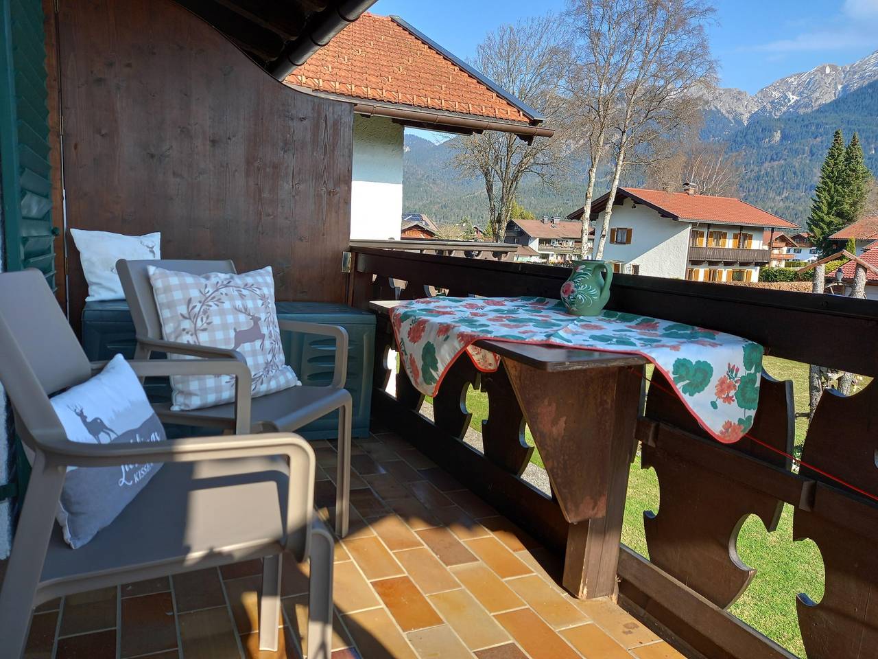 Ganze Ferienwohnung, "Rudis Bergblick, Fewo, Dusche, Wc, 1 Schlafraum in Wallgau, Walchensee