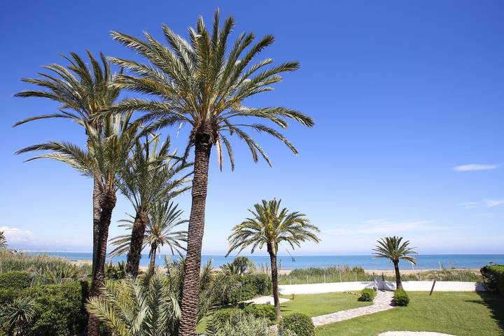 Villa for 6 people, with Terrace and Garden in El Palmar