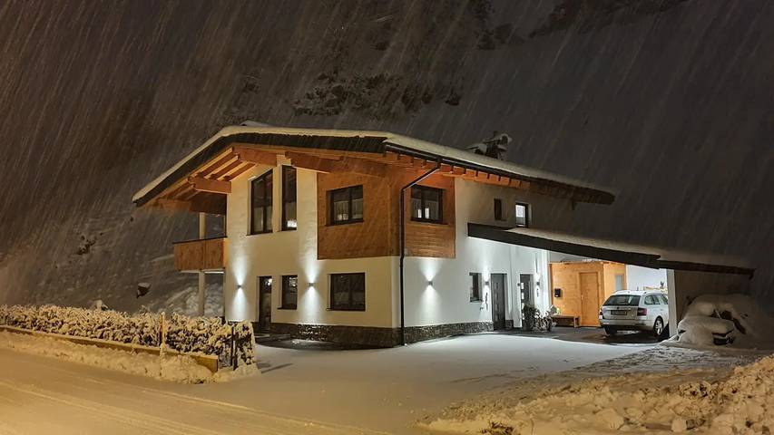 Ferienwohnung für 6 Personen, mit Terrasse in Hintertux