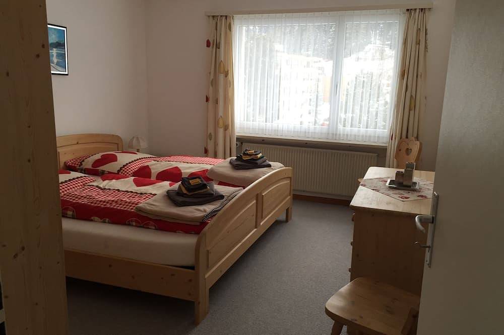 Ganze Wohnung, Familienfreundliche gemütliche Ferienwohnung in ruhiger Lage in Schatzalp, Davos
