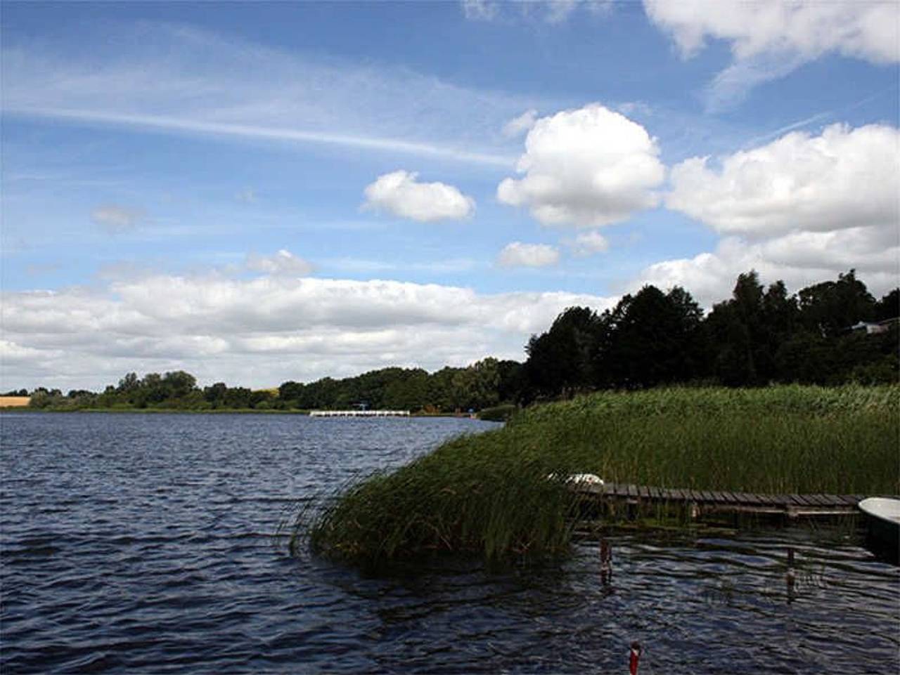 Kleines Ferienhaus am idyllischen Tüzer See - Ferienhaus (Ziebell, Torsten) in Kriesow, Mecklenburgische Seenplatte