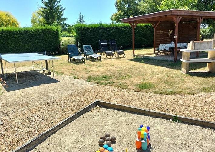 Gîte pour 4 personnes, avec Balcon ainsi que Terrasse et Jardin