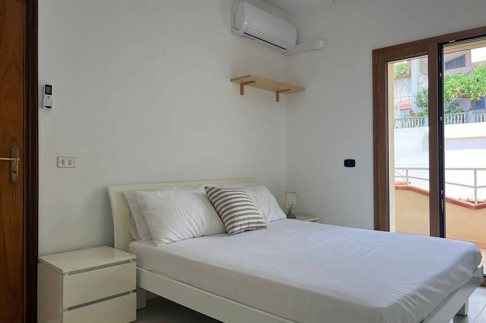 Ganze Wohnung, Terrace and Sea View (Piedigrotta Terrace) in Pizzo, Vibo Valentia Provinz