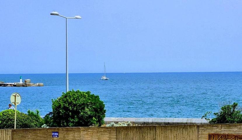 Gîte pour 4 personnes, avec Terrasse et Piscine dans Port de Sète - 2