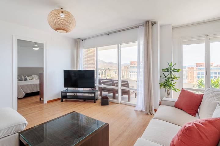 Apartamento entero, Apartamento Rosalia en la 9ª planta con increíbles vistas al mar in San Juan Playa (Alicante), Costa Blanca