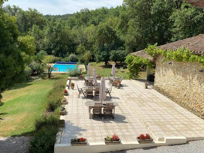 Location de vacances pour 8 personnes, avec piscine et jardin à Cenne-Monestiés - 4