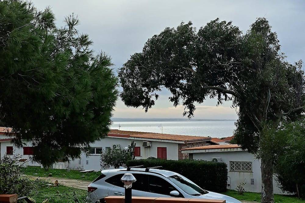 A 5 minuti dalla spiaggia, Eighta villetta in villaggio privato per famiglie in Portoscuso, Provincia di Carbonia-Iglesias