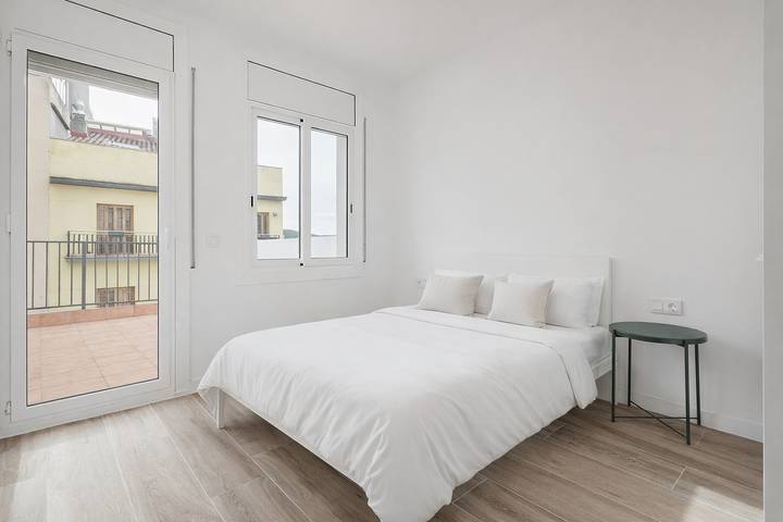 Gîte pour 4 personnes, avec terrasse dans San Martin Sarroca - 2