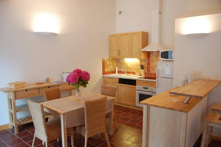 Gîte pour 4 personnes, avec terrasse, animaux acceptés à Marseillette - 2