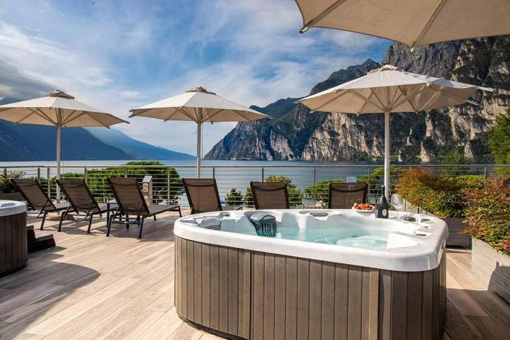 Hôtel pour 2 personnes, avec jacuzzi et jardin