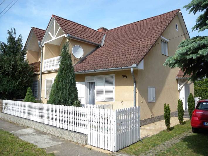 Ferienwohnung für 6 Personen, mit Garten am Balaton