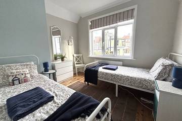 Holiday Home for 4 People in Eastbourne, East Sussex, Photo 4
