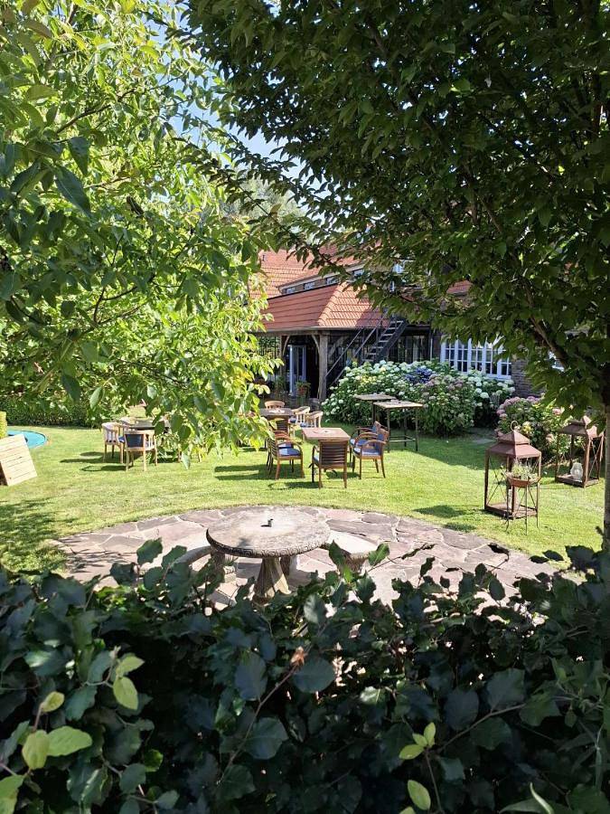 B&b voor 2 personen, with Balkon and Terras as well as Tuin and Uitzicht in Horst aan de Maas