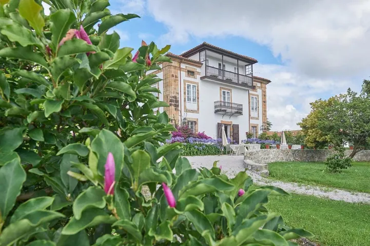 Alojamiento y desayuno para 3 personas, con jardín y terraza, Familias con niños - 1